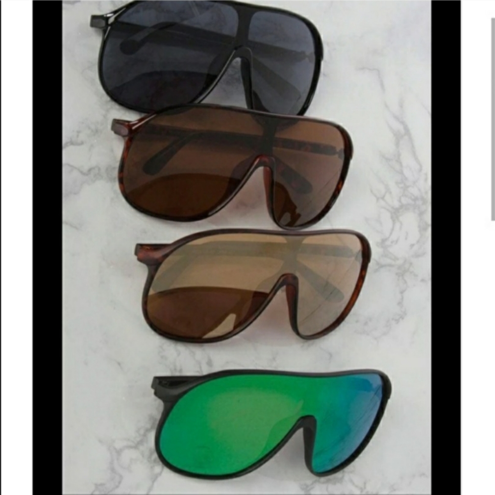 Men's Green Mirrored Large Aviator Shades (ONE PAIR)